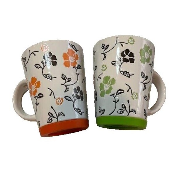 2 Pier 1 12oz White w/Floral Orange & Apple Green Print w/Silicone Bottom Mugs - Picture 3 of 4